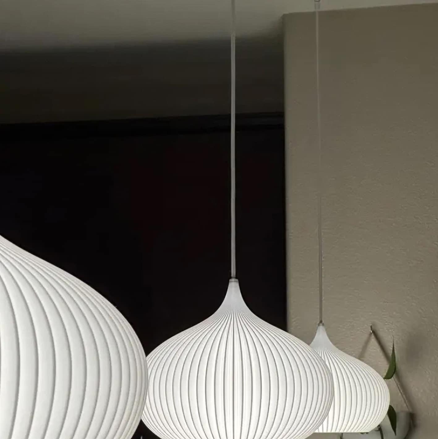 Trio of the White Ovl lights